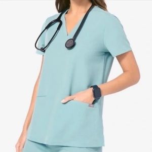 Figs Casma Scrub Top in Seaglass, Smal